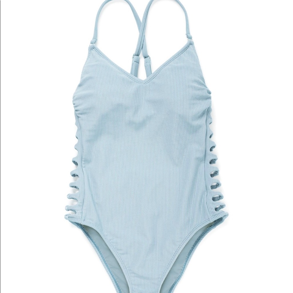 BRAND NEW ONE PIECE